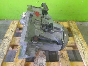 CAJA CAMBIOS CITROEN SAXO 2001