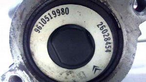 BOMBA DIRECCION PEUGEOT 306 BERLINA 3/4/5 PUERTAS (S2)