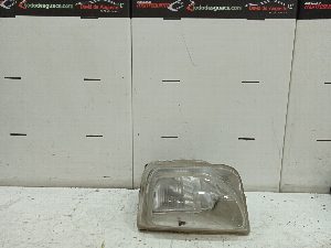 FARO DERECHO RENAULT RAPID/EXPRESS (F40) 1997