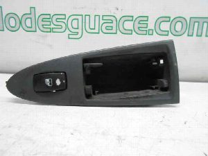 MANDO ELEVALUNAS DELANTERO DERECHO FIAT CROMA (194) 2008