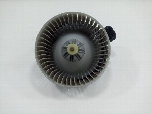 MOTOR CALEFACCION TOYOTA VERSO 2014