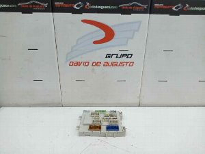 CAJA RELES / FUSIBLES FORD KUGA (CBS) 2018