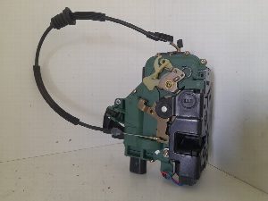CERRADURA PUERTA TRASERA DERECHA VOLKSWAGEN