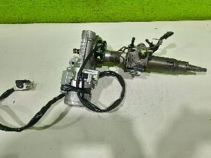 COLUMNA DIRECCION TOYOTA AURIS 2008