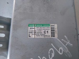CENTRALITA DIRECCION TOYOTA AURIS 2011