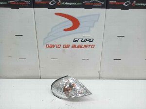 PILOTO INTERMITENTE DELANTERO DERECHO NISSAN