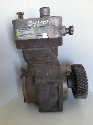 COMPRESOR MERCEDES-BENZ ATEGO 3-EJES 26 T /BM 950/2/4