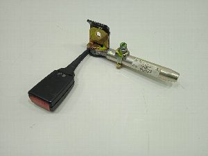 ANCLAJE CINTURON TRASERO IZQUIERDO MERCEDES-BENZ