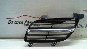 REJILLA DELANTERA IZQUIERDA NISSAN ALMERA (N16/E) 2001