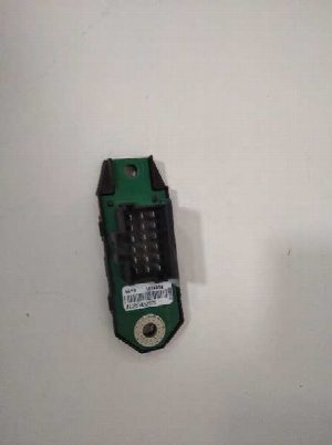 ALOJAMIENTO DEL CONECTOR MERCEDES-BENZ