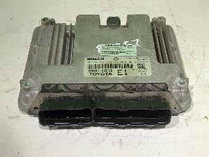 CENTRALITA MOTOR UCE TOYOTA AURIS 2008