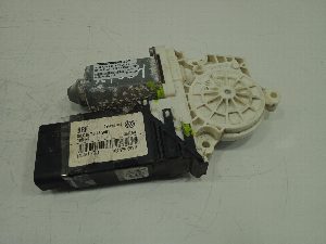 MOTOR ELEVALUNAS DELANTERO IZQUIERDO VOLKSWAGEN