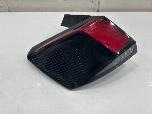 PILOTO TRASERO IZQUIERDO PEUGEOT 3008 2019