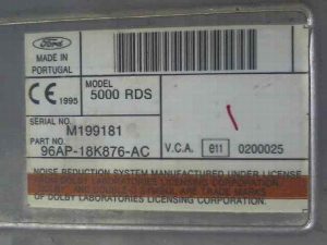 RADIO CASSETTE FORD FIESTA BERLINA 1998