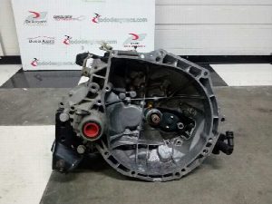 CAJA CAMBIOS PEUGEOT 208 2012