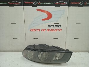 FARO IZQUIERDO VOLVO V50 FAMILIAR 2004