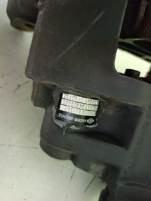 PINZA DE FRENO DELANTERA IZQUIERDA MERCEDES-BENZ