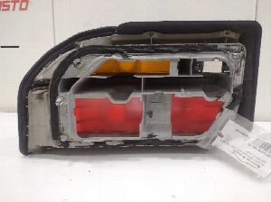 PILOTO TRASERO DERECHO MITSUBISHI GALANT FAMILIAR (EA0)