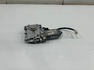 MOTOR ELEVALUNAS DELANTERO DERECHO SCANIA