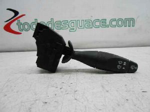 MANDO LIMPIA FORD FIESTA (CBK) 2002