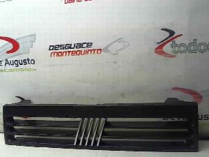 CALANDRA DELANTERA / REJILLA DEL FIAT RECAMBIO ORIGINAL
