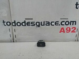 INTERRUPTOR WARNING MITSUBISHI CANTER 01/99 -> 2000