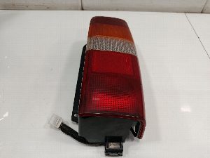PILOTO TRASERO DERECHO JEEP CHEROKEE (XJ) 2001