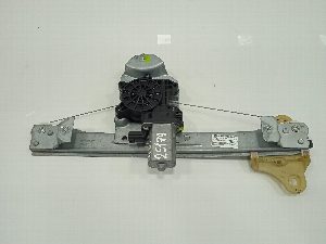 MOTOR ELEVALUNAS TRASERO DERECHO RENAULT CLIO IV 2018