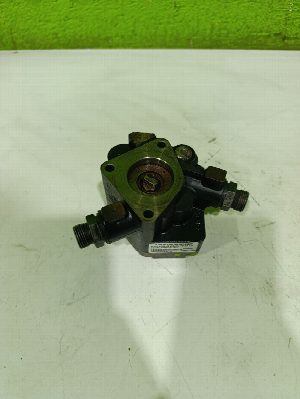 BOMBA COMBUSTIBLE IVECO STRALIS (AD/AT) 2013