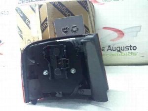 PILOTO TRASERO DERECHO FIAT RECAMBIO ORIGINAL 2013