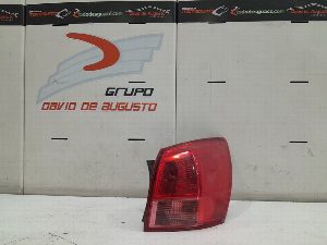 PILOTO TRASERO DERECHO NISSAN QASHQAI+2 (JJ10) 2009