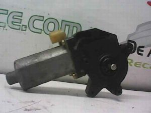 MOTOR ELEVALUNAS DELANTERO IZQUIERDO RENAULT