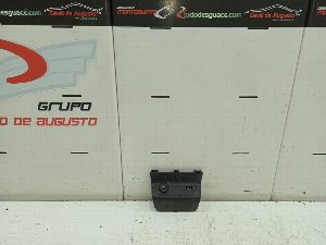 MOLDURA CITROEN C3 2022