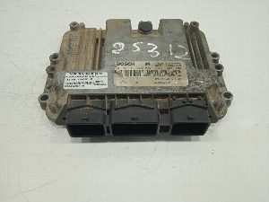 CENTRALITA MOTOR UCE NISSAN PRIMASTAR (X83) 2005