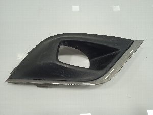MOLDURA ANTINIEBLAS DELANTERO DERECHO RENAULT CLIO IV