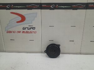 ALTAVOZ DELANTERO DERECHO PEUGEOT 207 2012