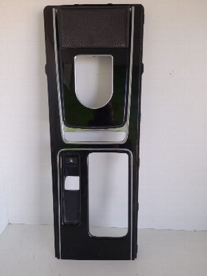 MOLDURA JAGUAR XF 2016