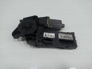 MOTOR ELEVALUNAS DELANTERO IZQUIERDO RENAULT