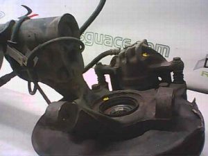 MANGUETA DELANTERA IZQUIERDA VOLVO S40 BERLINA 1996