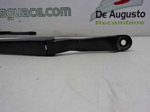 BRAZO LIMPIA DELANTERO IZQUIERDO TOYOTA