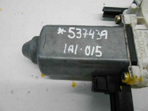 MOTOR ELEVALUNAS DELANTERO DERECHO VOLKSWAGEN