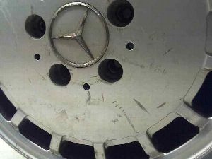 LLANTA ALUMINIO MERCEDES CLASE E (W124) BERLINA 1992