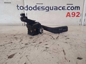 MANDO INTERMITENTES SEAT TOLEDO (5P2)