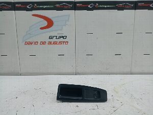 MANDO ELEVALUNAS DELANTERO IZQUIERDO VOLKSWAGEN