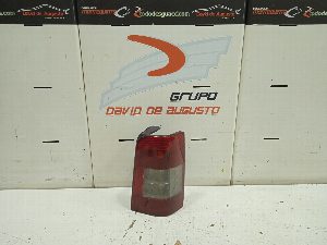 PILOTO TRASERO DERECHO CITROEN BERLINGO 2007