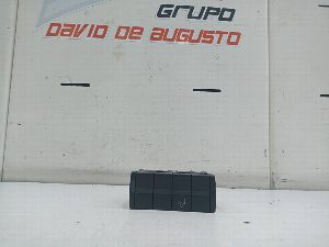 BOTONERA MERCEDES-BENZ ACTROS 2/3 4 - EJES 8 - CIL. 2012
