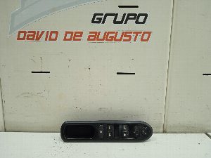 MANDO ELEVALUNAS DELANTERO IZQUIERDO PEUGEOT 407 SW 2006
