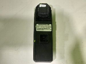MANDO ELEVALUNAS DELANTERO IZQUIERDO VOLKSWAGEN