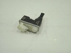 MOTOR CIERRE TAPA COMBUSTIBLE CITROEN C3 2022