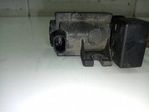 VALVULA AIRE ADICIONAL MERCEDES-BENZ